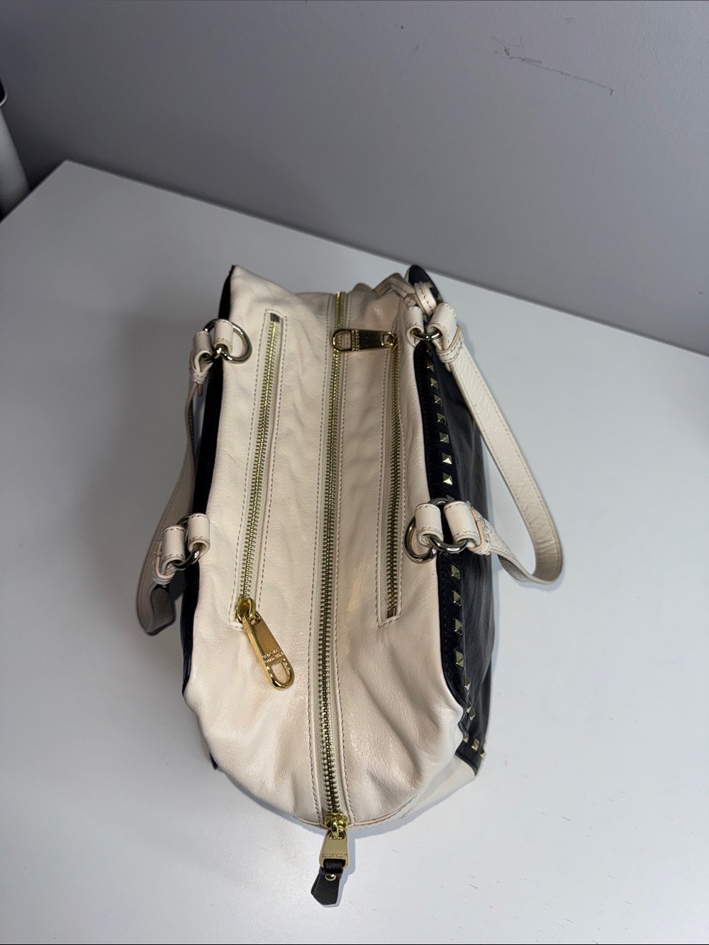 Badgley Mischka Studded Leather Satchel Tote Bag Black & Cream Colorblock - Picture 8 of 17